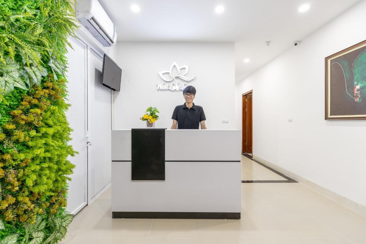 The Lakeview - West Lake Lotus Apartments Ханой Екстериор снимка